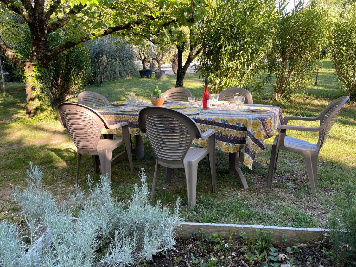 Gite En Drome Provencale Les Granges-Gontardes Dış mekan fotoğraf